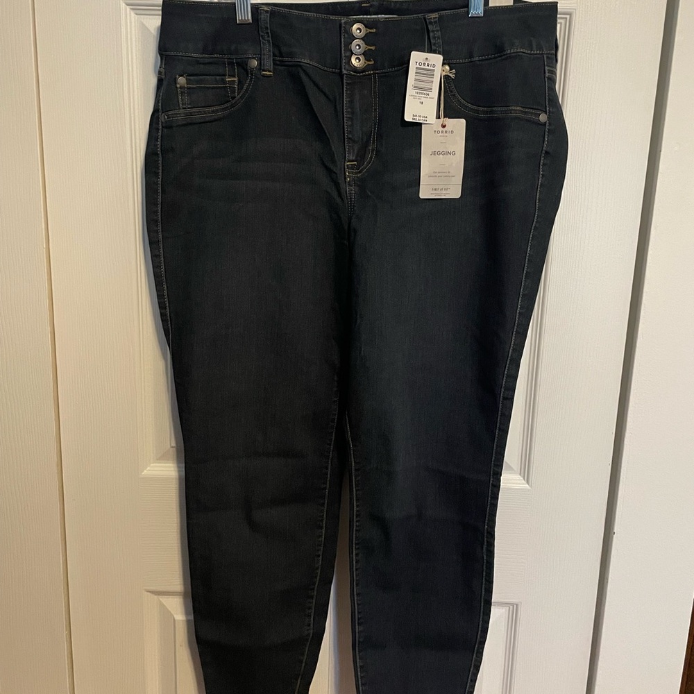 Plus Size Dark Wash Skinny Jeans